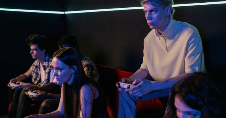 Quels sont les défis rencontrés par les jeux vidéo mobiles ?