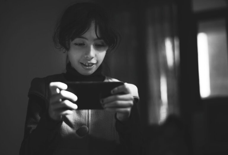 Quels sont les jeux vidéo mobiles qui font sensation ?